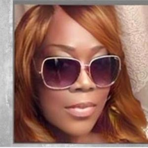 Meet your Posher, Michele